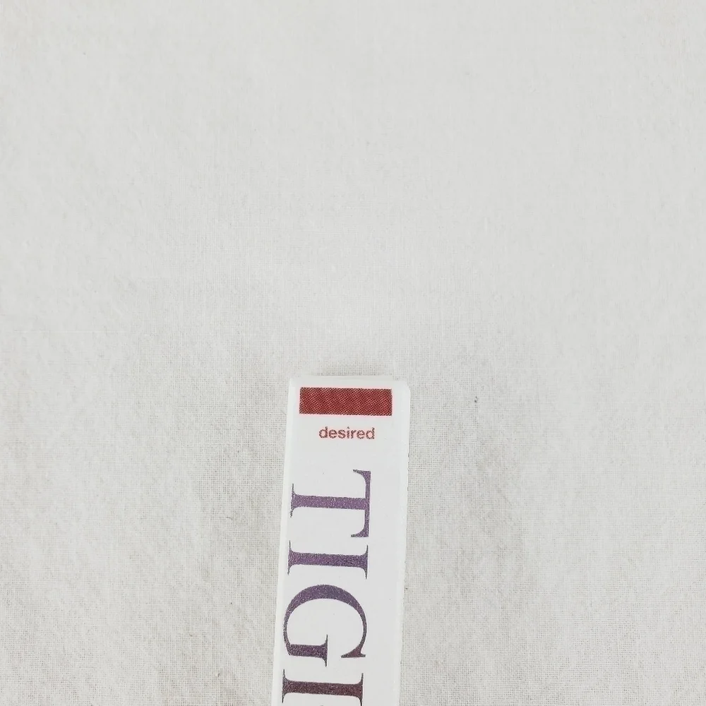 LAST ONE ❤️ TIGI Cosmetics Diamond Lipstick, desired